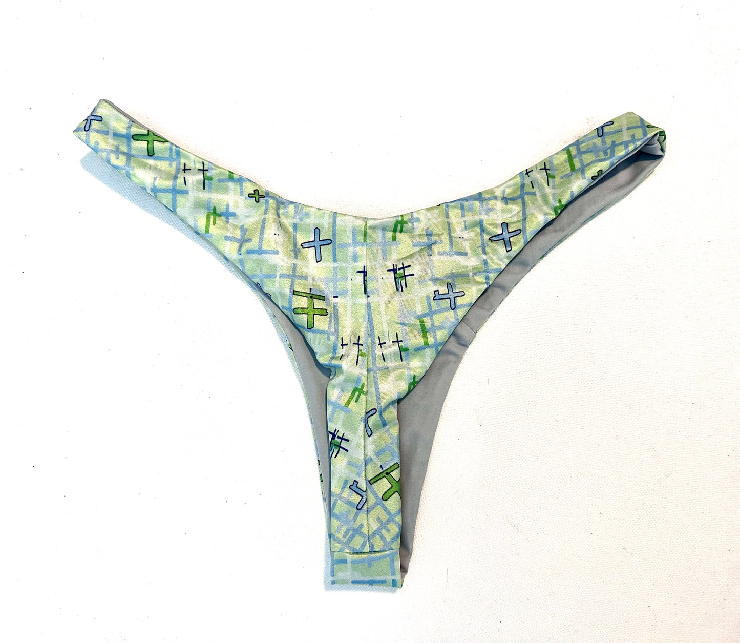 REVERSIBLE CUSTOM PRINT V CUT BIKINI